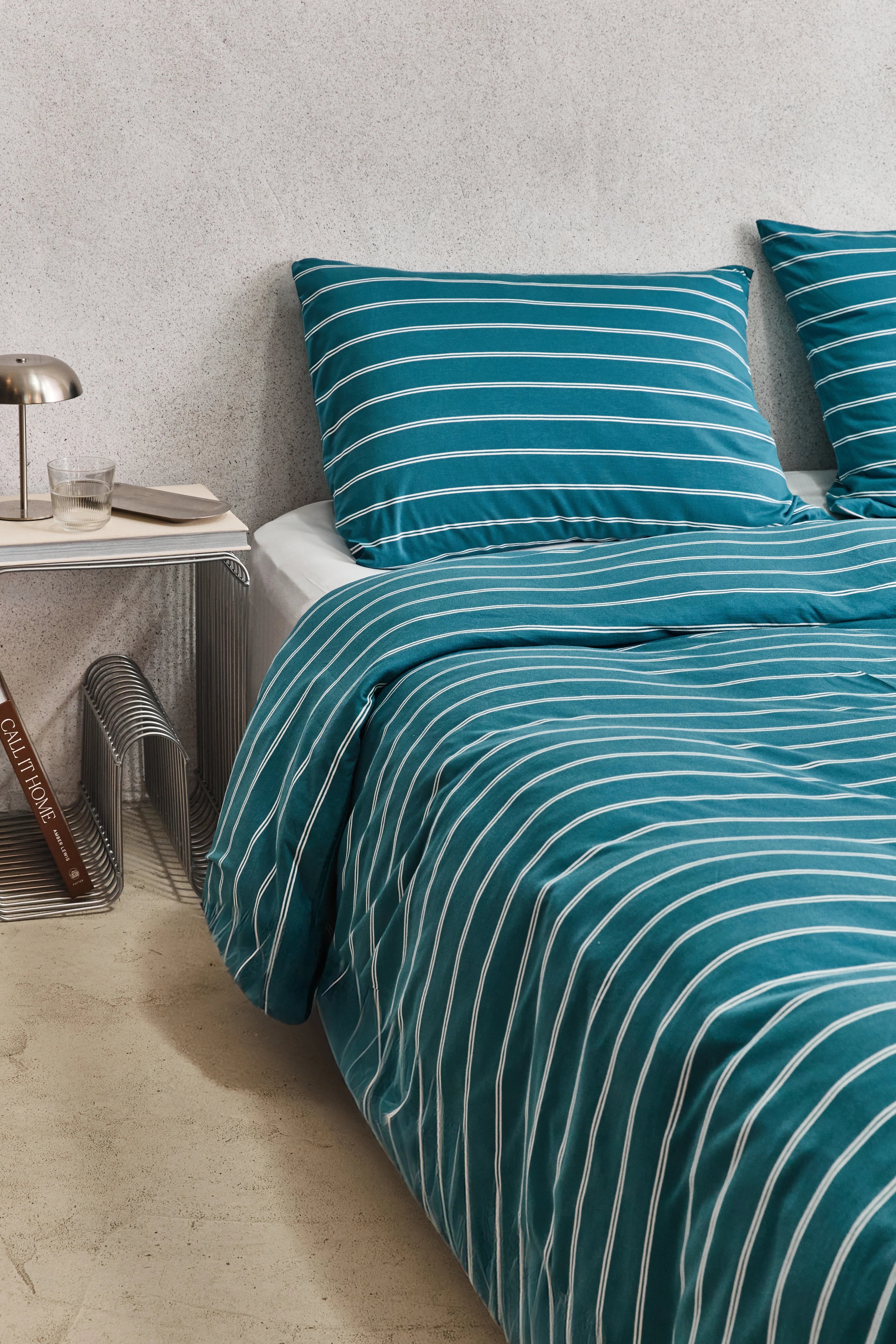 סט מצעי ג'רסי במבוק Aqua Stripes - Image 4